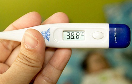 Cara mengatasi Demam