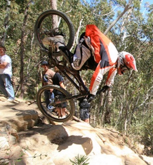 kecelakaan sepeda mtb