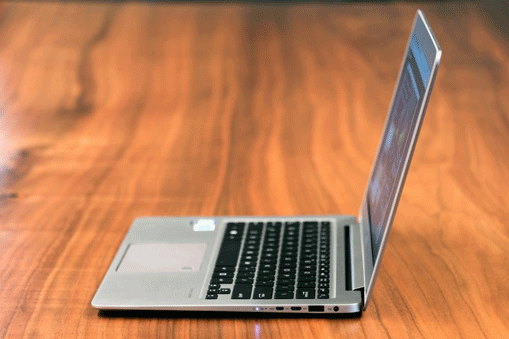 Asus VivoBook TP203NAH-BP001D Notebook Asus VivoBook TP203NAH-BP001D Notebook