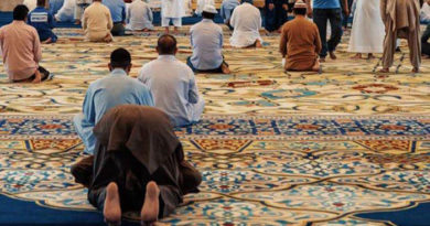 Ibadah Sholat Fardhu